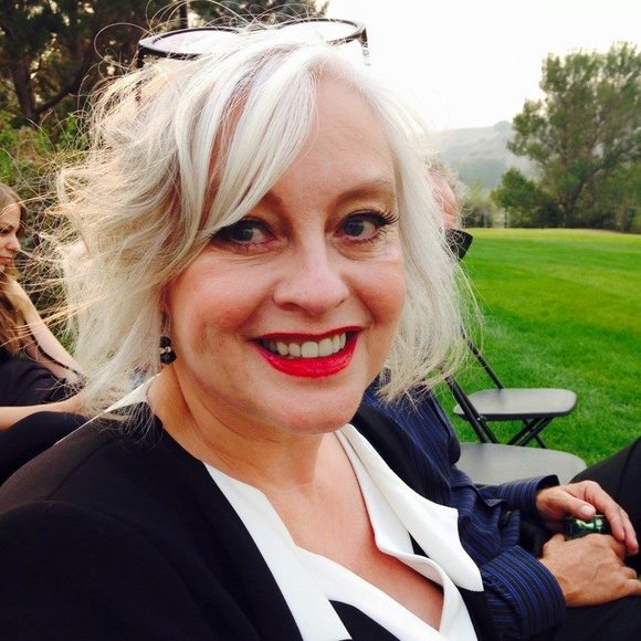 Meet your Posher, Annemarie - Picture 1 of 1
